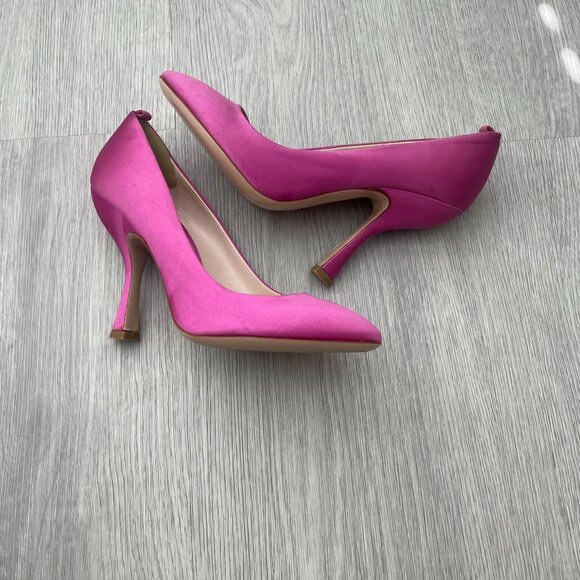 Miu Miu Pink Satin Pumps Size 36 - Picture 4 of 11